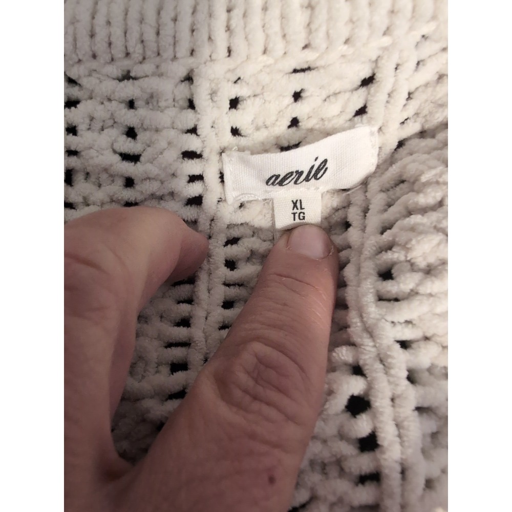 AERIE Cable Knit Cream 1/4 Zip Oversized Chunky Knit Sweater Lightweight Sz XL‎ - Picture 12 of 15